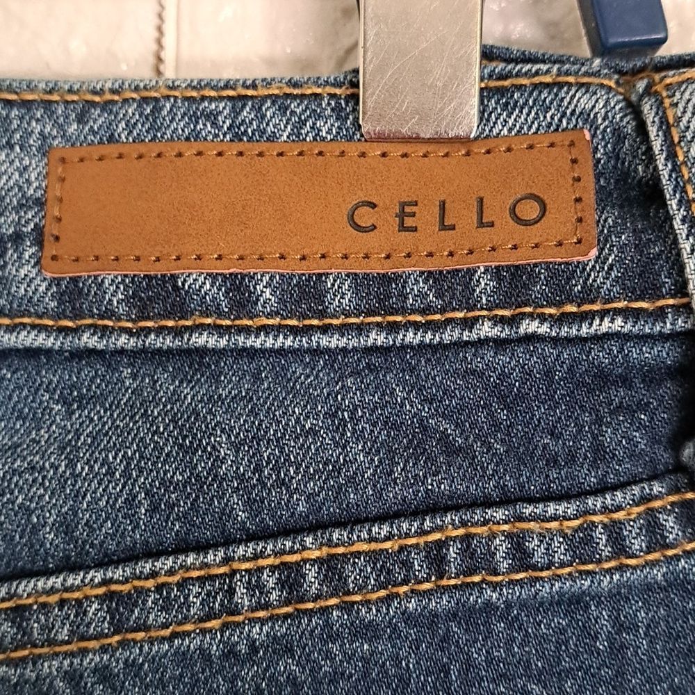 Cello HIGH RISE STRAIGHT LEG PATCHWORK JEANS 13 - Picture 13 of 14